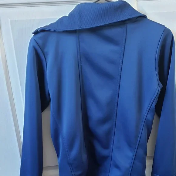 Bench Zip up - Picture 2 of 2